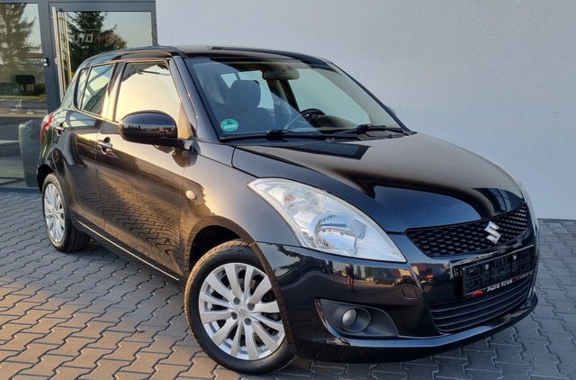 Suzuki Swift cena 26999 przebieg: 138600, rok produkcji 2012 z Konstancin-Jeziorna małe 352